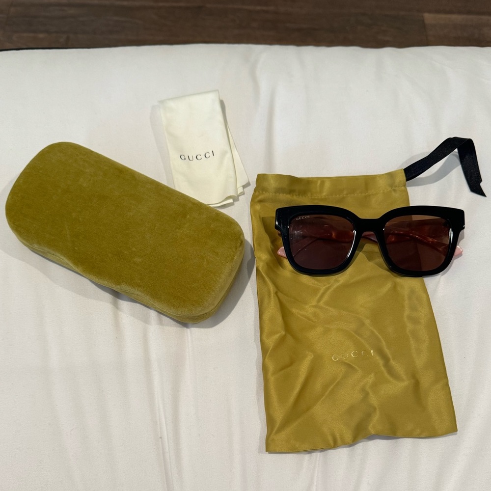 Gucci gg0998s pink and black sunglasses